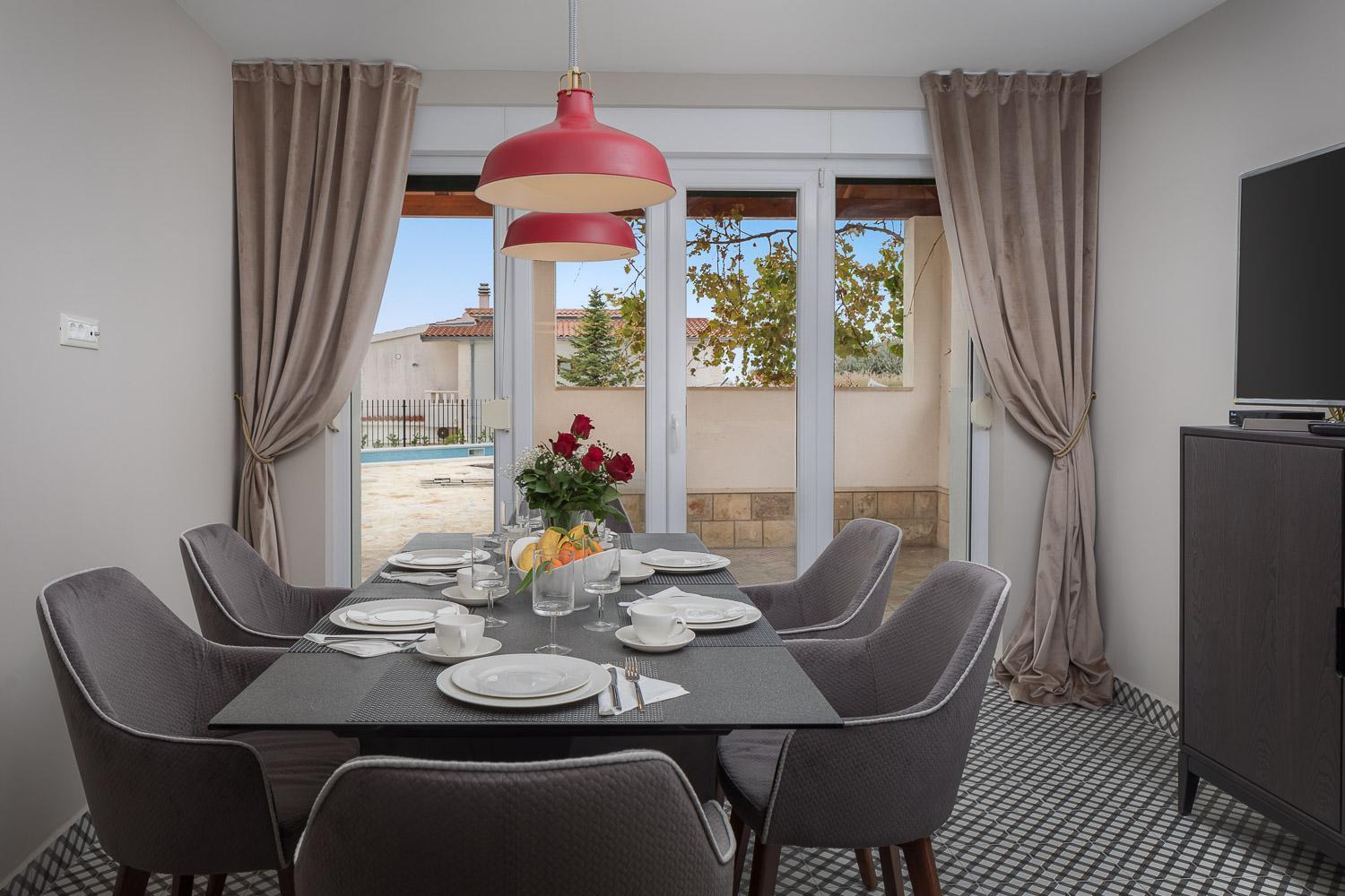 Villa Mater - Luxuriously Equipped Villa With A 15M Long Swimming Pool Žrnovnica Exteriör bild